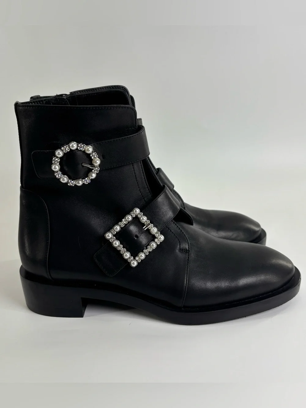 Stuart Weitzman Ryder boots 9 black Geo Buckle Pearl Crystal